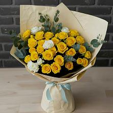 Букет цветов из:  Розы в Новочебоксарске