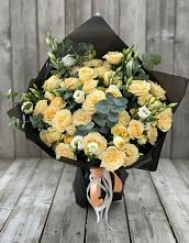 Букет цветов из:  Розы и Лизиантусы #REPLACE_PRED# Новочебоксарске