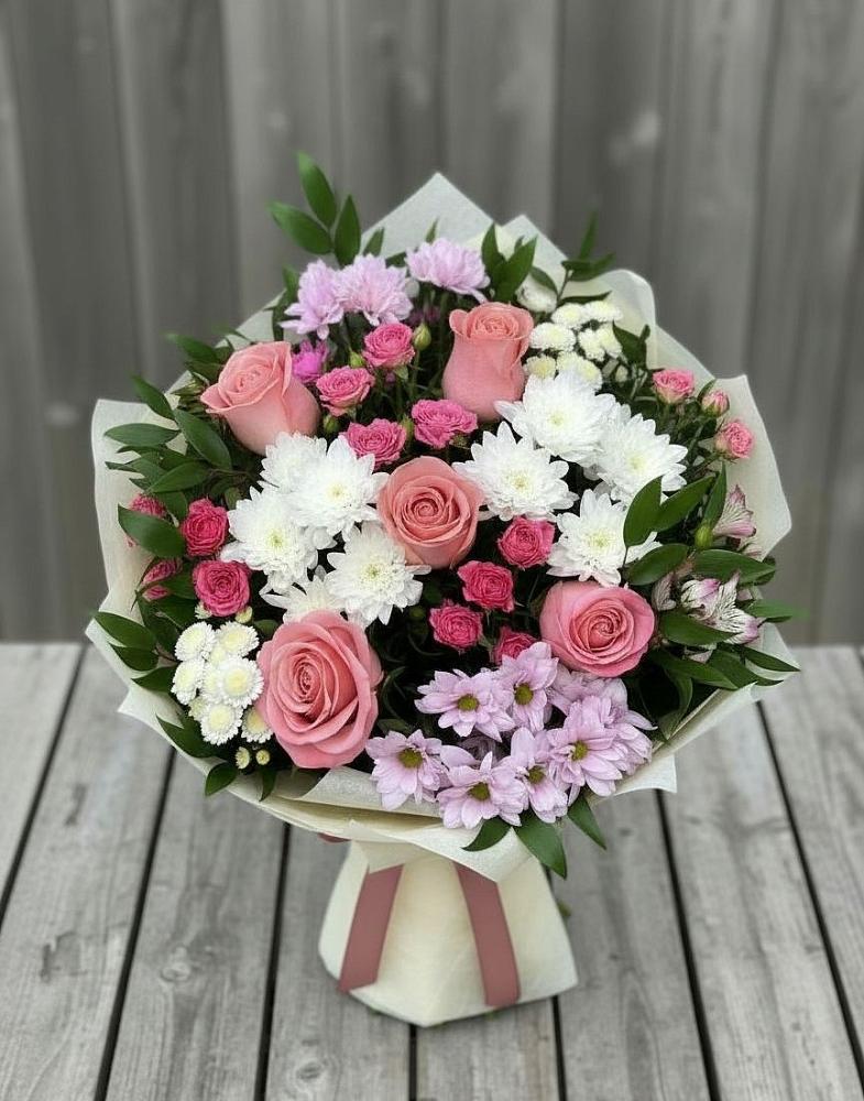 Букет цветов из: Альстромерии, Гвоздики, Розы и Хризантемы в Новочебоксарске