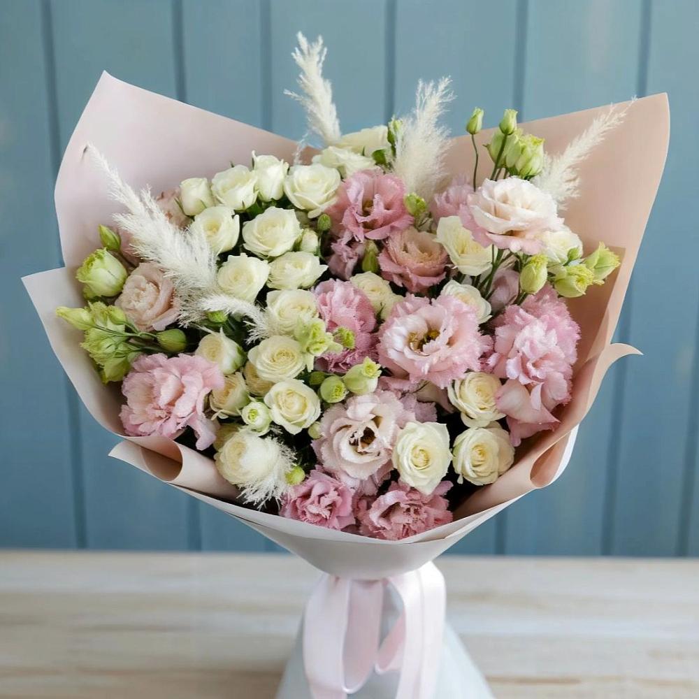 Букет цветов из: Альстромерии и Розы в Новочебоксарске