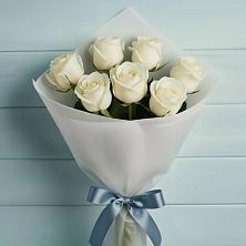 Букет 7 Белых роз Эдлесс Лав в Новочебоксарске