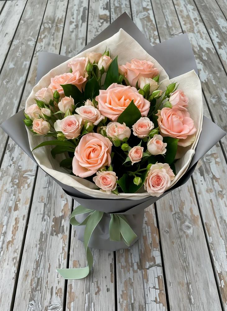 Букет цветов из: Розы в Новочебоксарске