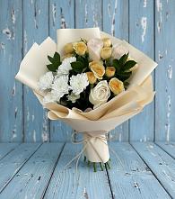 Букет цветов из:  Розы и Хризантемы в Новочебоксарске