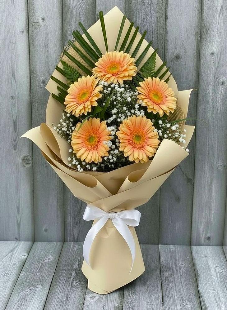 Букет цветов из: Герберы в Новочебоксарске