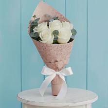 Букет цветов из:  Розы в Новочебоксарске