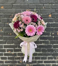 Букет цветов из:  Герберы и Хризантемы #REPLACE_PRED# Новочебоксарске