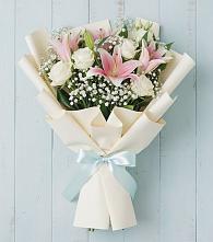 Букет цветов из:  Лилии в Новочебоксарске